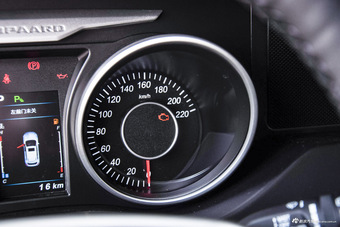 2016款猎豹CS10 2.0T自动豪华型 威尼斯蓝