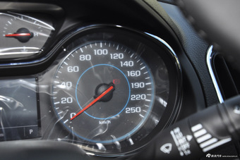 2017款科鲁兹1.4T 自动双离合炫锋版