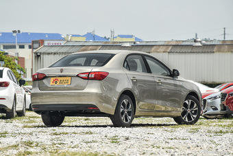 2017款荣威360 1.5L自动豪华版