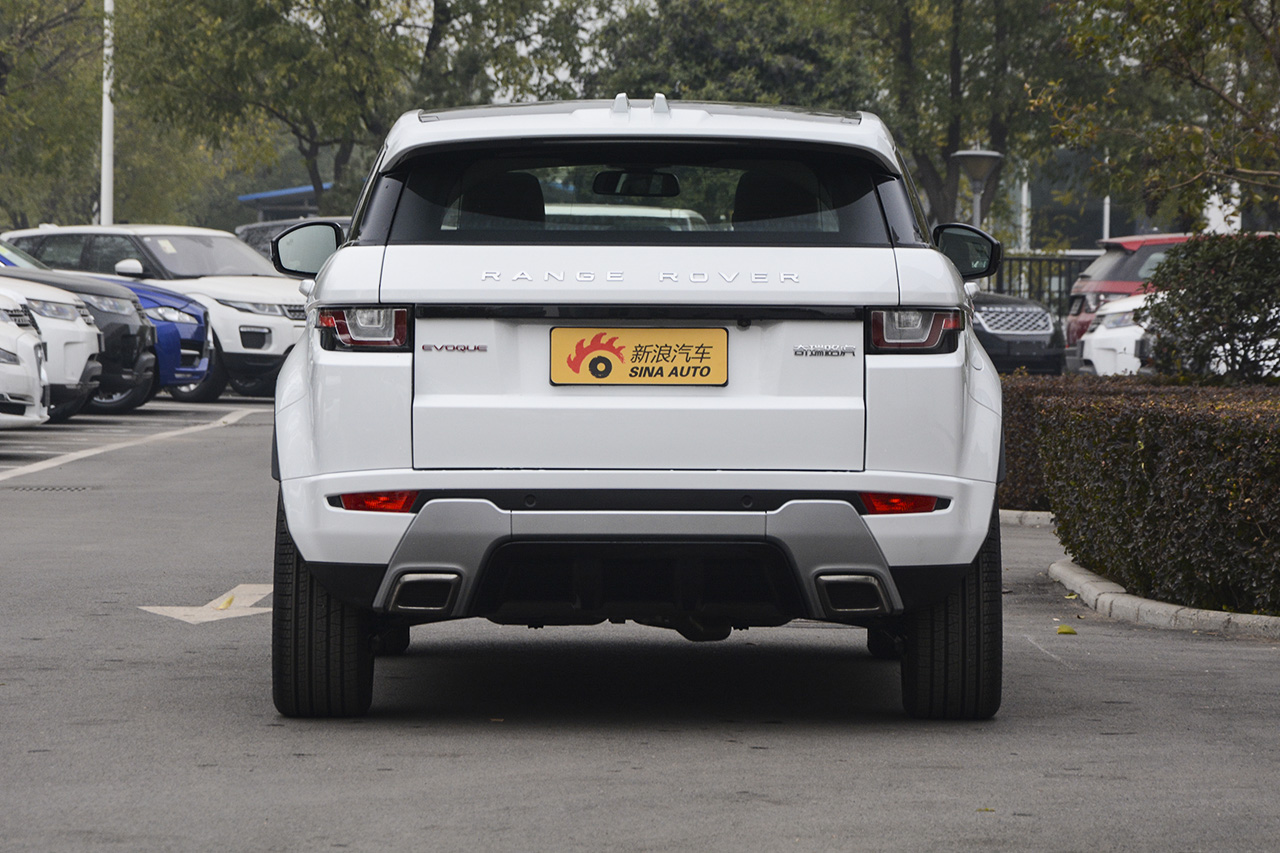 2018款揽胜极光2.0T自动智锐版240PS