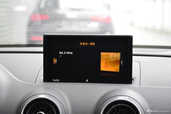 2018款奥迪A3 30周年型1.4T自动Sportback 35TFSI运动型