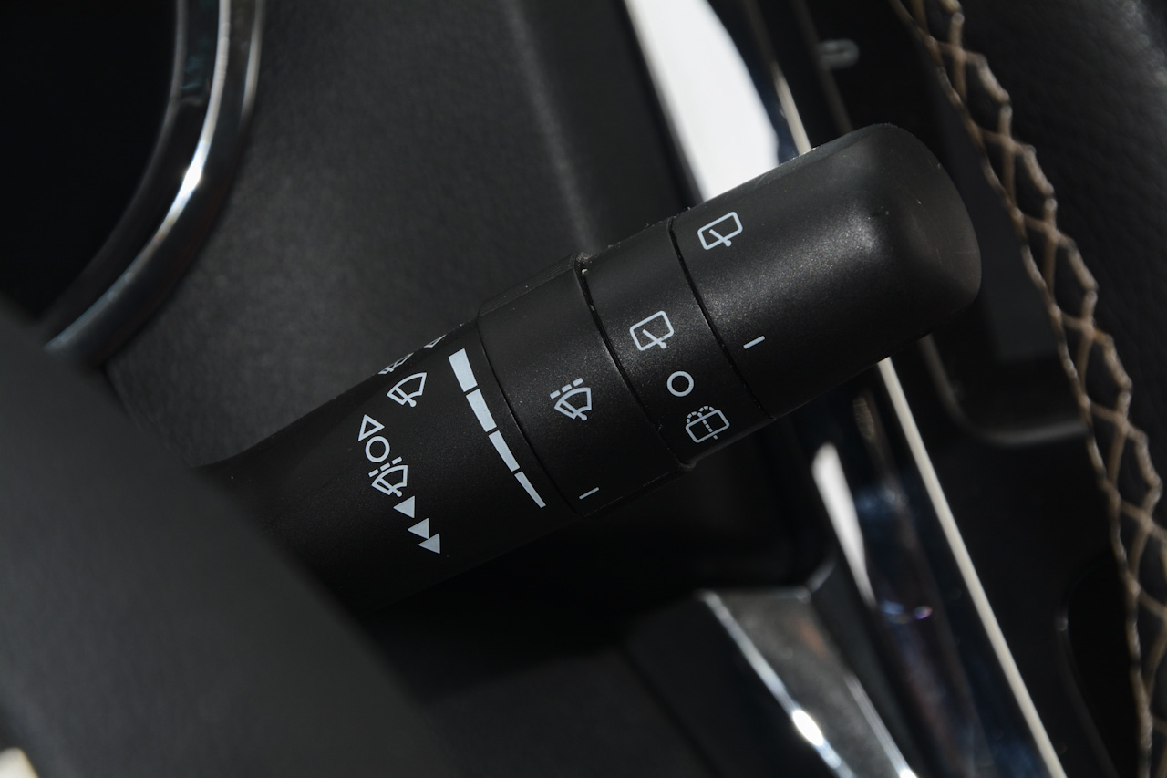 2017款斯威X3 1.5T手动时尚型