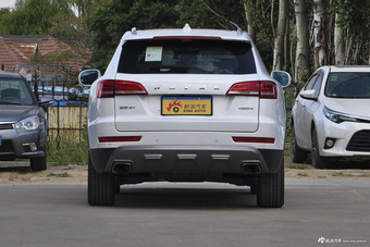 2017款哈弗H7 2.0T自动尊贵型红标