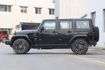 2016款牧马人3.0L自动75周年致敬版