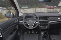 2016款长安欧尚1.5L手动精英型