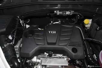 2018款荣威RX5 1.5T 20T自动两驱互联网智惠版