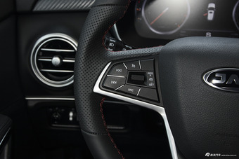 2017款瑞风S7 2.0T自动豪华型