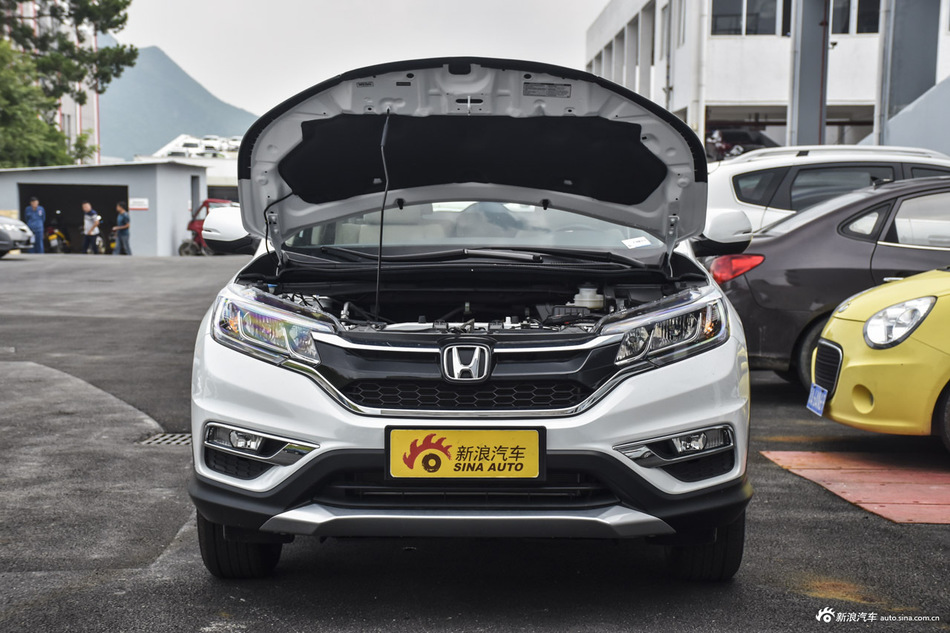 2016款CR-V 2.0L自动两驱都市版