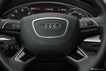 2017款奥迪A6L 2.5L自动30 FSI舒适型