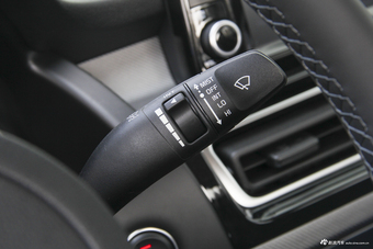 2018款福瑞迪1.6L自动Value-Connect智享互联版