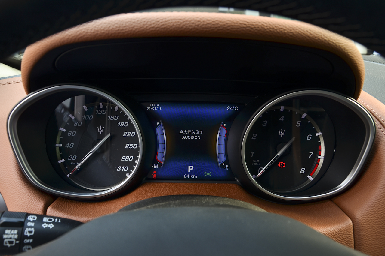 2018款Levante 3.0T自动350Hp 运动版（暂无参数）