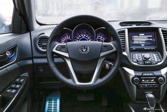 2015款逸动1.6L自动豪华型