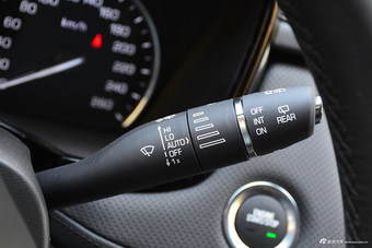 2018款XT5 28E四驱领先版