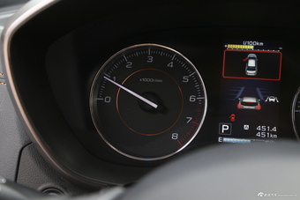 2018款斯巴鲁XV 2.0L自动全驱豪华版EyeSight