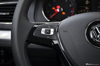 2017款朗行1.4T自动舒适版230TSI DSG