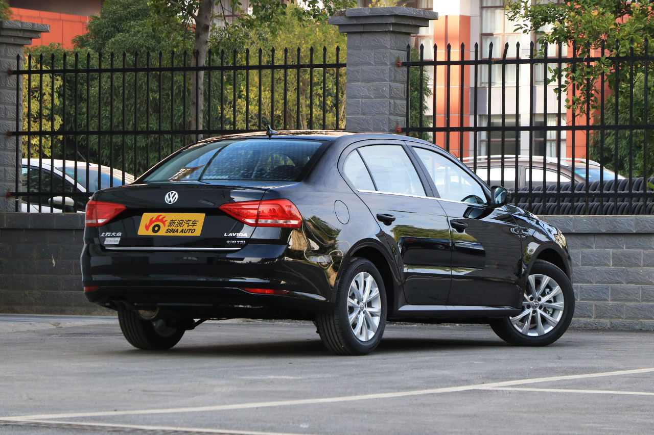 2017款朗逸1.4T自动舒适版230TSI DSG