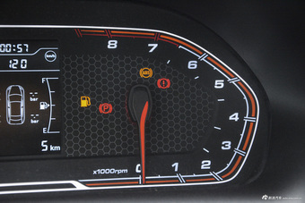 2017款瑞虎3X 1.5L手动都市领先版