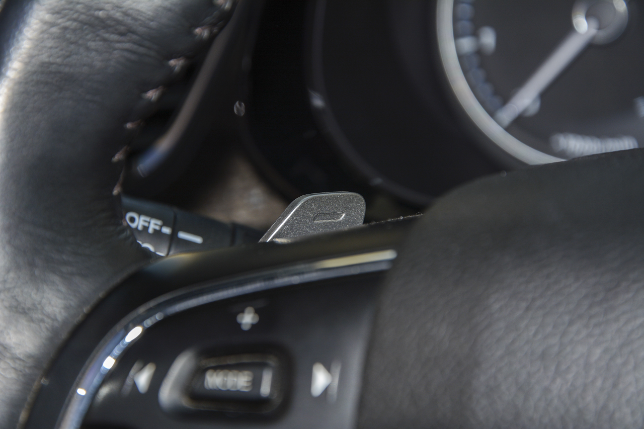 2017款传祺GS8 2.0T自动两驱豪华智联版320T