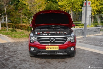 2017款传祺GS7 320T 2.0T两驱豪华智联型