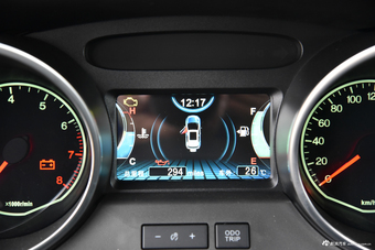 2017款比亚迪元1.5L手动酷炫互联型