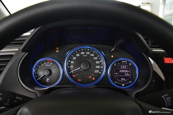 2017款锋范 1.5L自动精英版