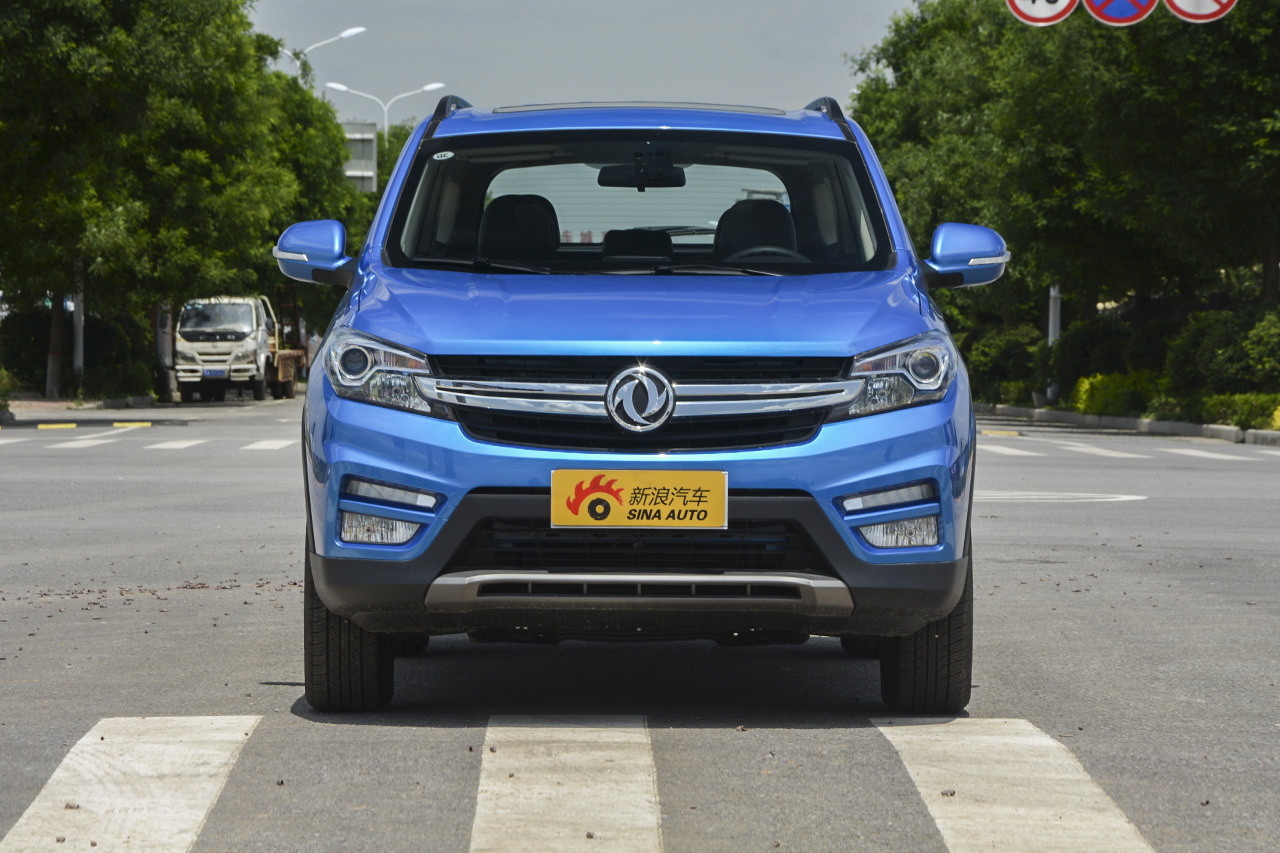  2018款风光S560 1.8L手动豪华型