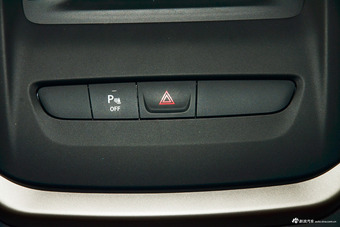 2017款自由光2.4L自动领先版