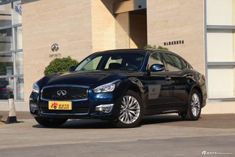 2017款英菲尼迪Q70L 2.5L自动豪华版