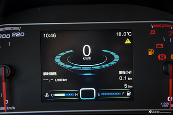 2016款瑞虎7 1.5T手动耀臻版