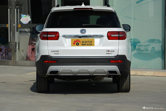 2017款长安CS95 2.0T自动四驱智驭版 