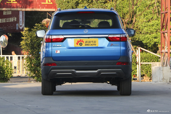 2018款风光S560改款 1.8L CVT尊贵型5座