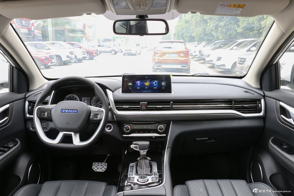 2018款君马SEEK 5（赛克5）1.5T自动领尚版