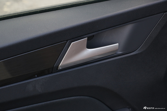 2018款骏派CX65 1.5L手动智联豪华型