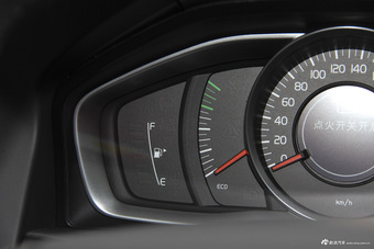 2017款 沃尔沃XC60 2.0T T5 智行版