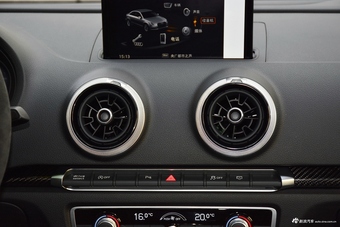 2017款奥迪RS3 2.5T Limousine自动