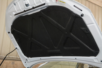 2017款吉利帝豪1.5L自动三厢百万款向上互联版