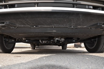 2017款北汽威旺 M50F 1.5L 手动豪华型 白色