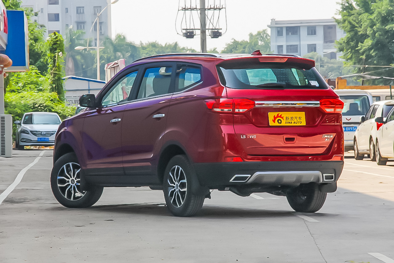 2016款迈威1.5L自动智享型