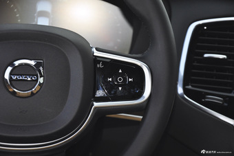2015款沃尔沃XC90 2.0T T6 智尊版 7座
