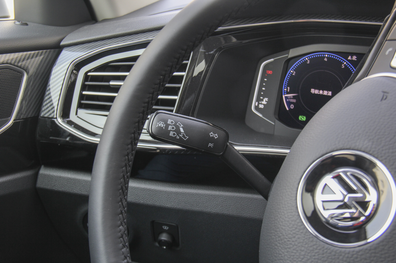 2019款探岳2.0T自动四驱旗舰型380TSI