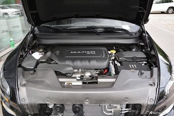 2017款自由光2.4L自动卓越版 黑色