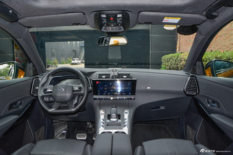 2018款DS 7 1.6T自动歌剧院版45THP