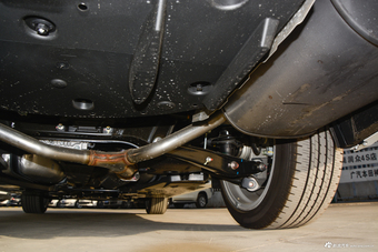 2018款皇冠2.0T自动运动版