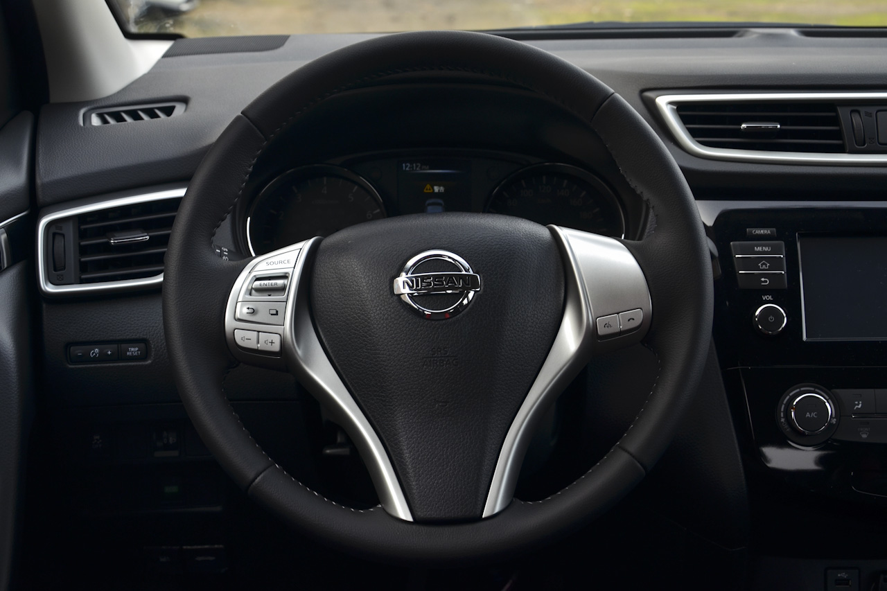 2017款逍客2.0L自动豪华版