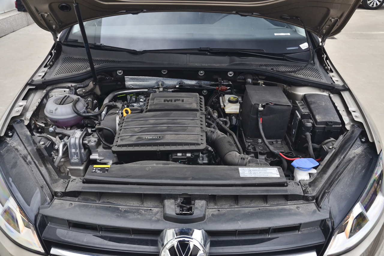 2017款高尔夫1.6L自动舒适百万辆纪念版 