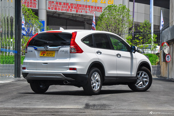 2015款CR-V 2.4L自动两驱豪华版