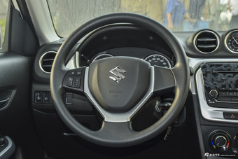2016款维特拉1.6L手动两驱进取型