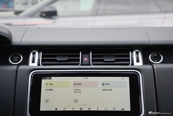 2018款揽胜3.0L自动V6 SC Vogue SE创世加长版