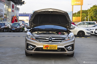 2017款海马福美来1.6L自动豪华型