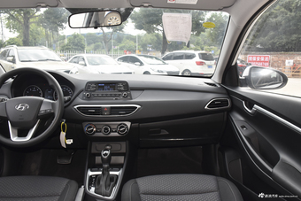 2018款逸行1.6L自动逸享版